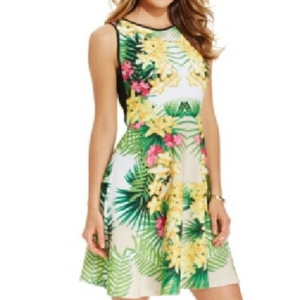 Vintage XOXO Floral Jungle Oasis Mini Dress 3/4 Petite Mini Tropical Dress